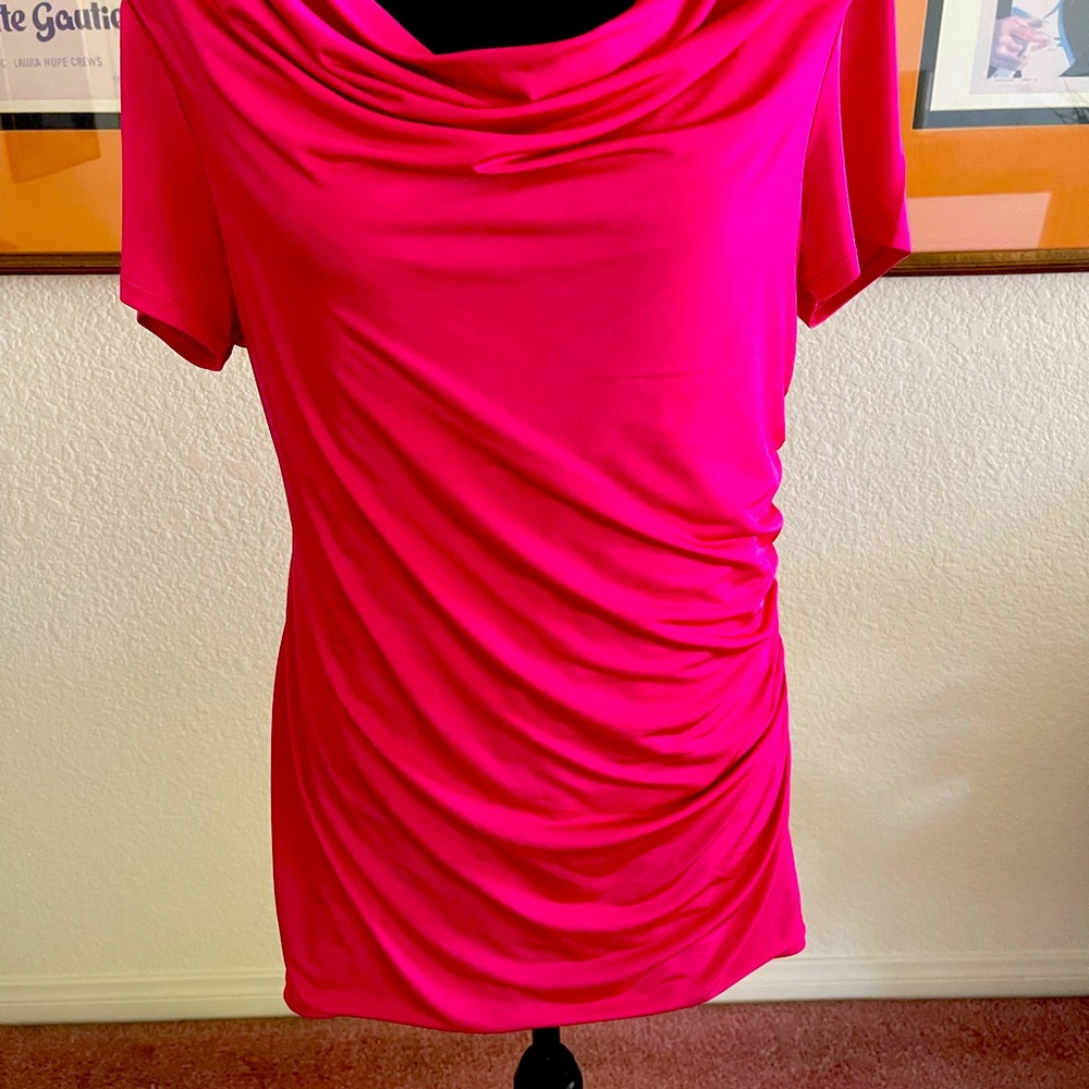 Silky feel Fuschia blouse